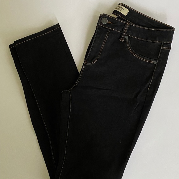D. Jeans Women's Dark Wash Skinny Stretchy size 12 NICE! - Picture 2 of 8